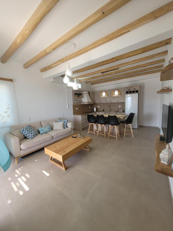 Polivios Suites Adámasz Kültér fotó
